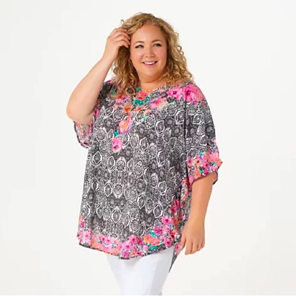 Tolani Collection Narissa Floral Modal Caftan Blouse Tunic Top Size Small Petite